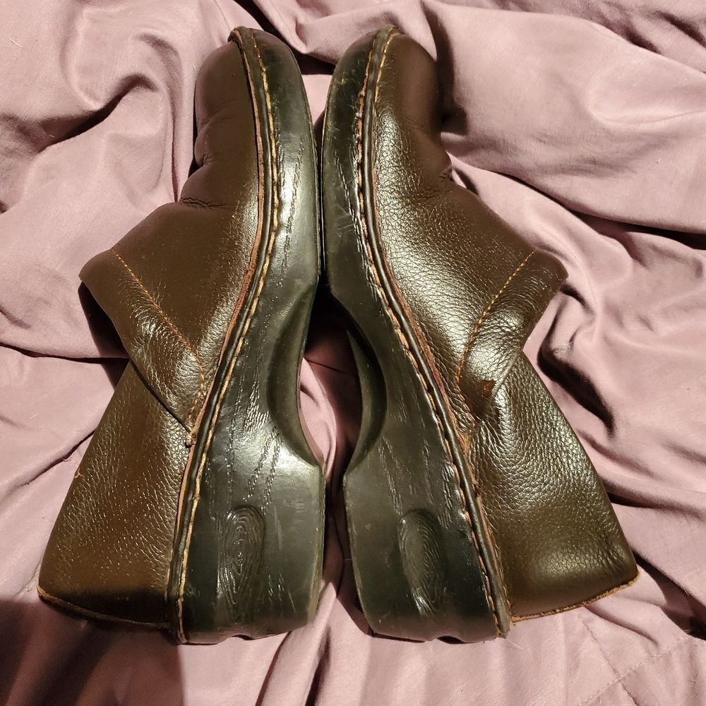 Womens Clogs - Picture 4 of 8